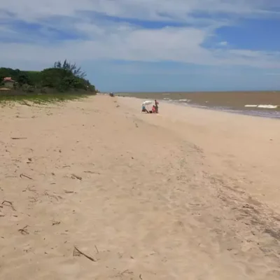 Praia de Boa Vista Beleza e Tranquilidade em Marataízes (2)