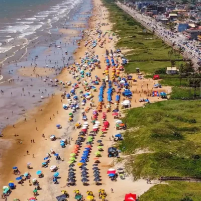 Praia de Guriri