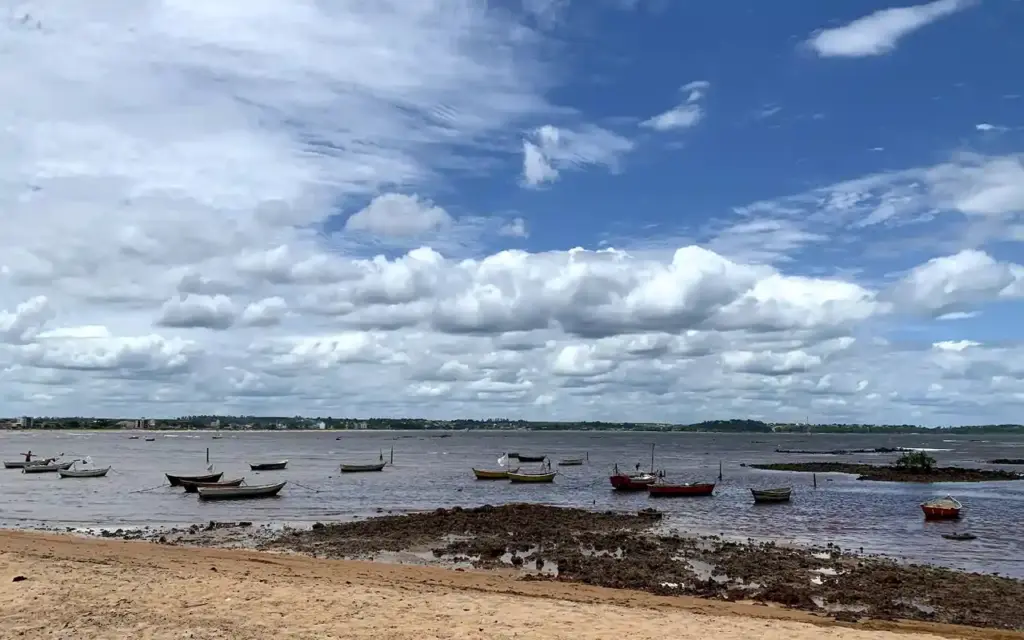 Praia de Nova Almeida na Serra