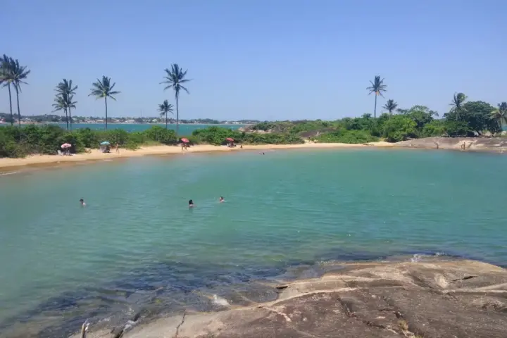 Três Praias em Guarapari: acesso, nomes e roteiro